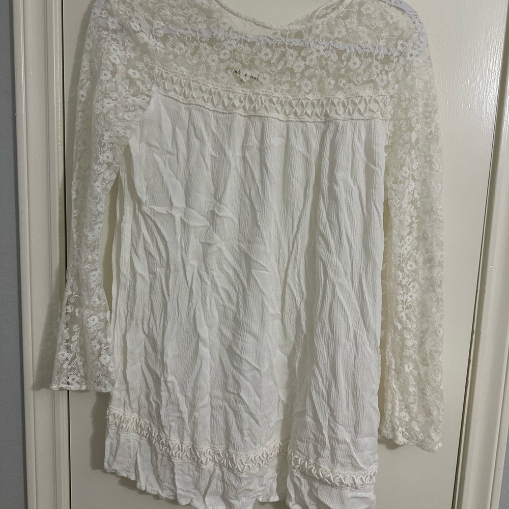 Elegant Lace White Top